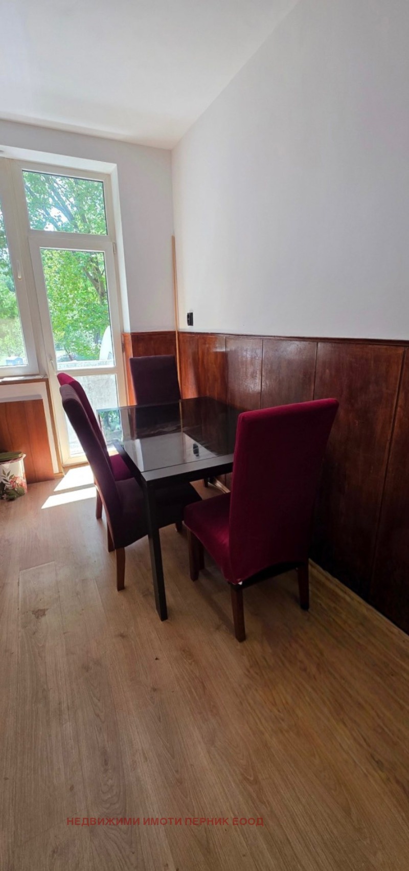 Til salgs  1 soverom Pernik , Iztok , 60 kvm | 31596646 - bilde [4]