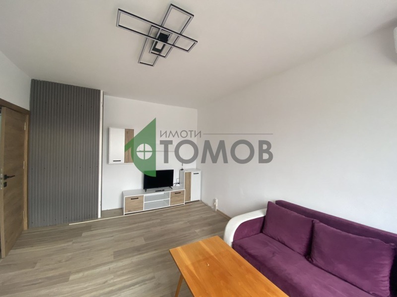 Продава 2-СТАЕН, гр. Шумен, Тракия, снимка 2 - Апартаменти - 52563004