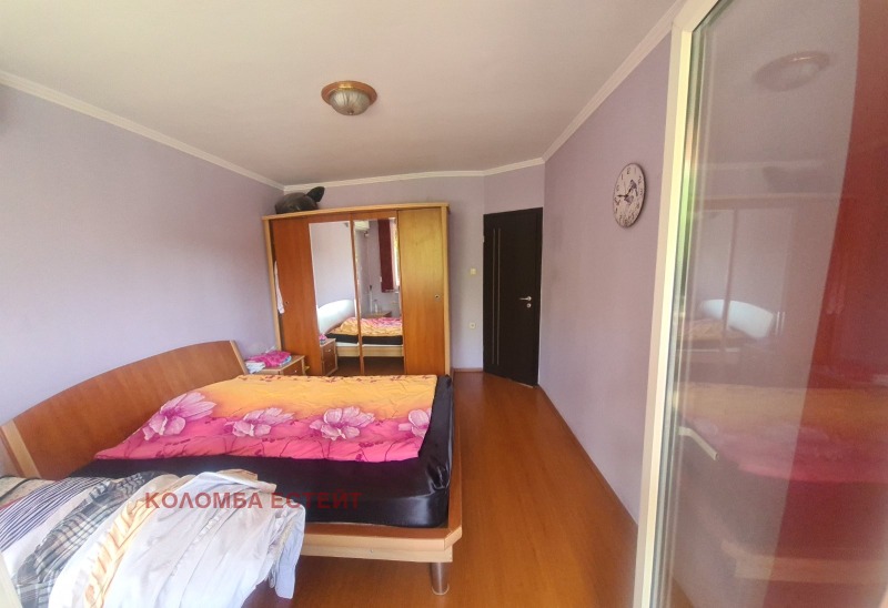 À venda  2 quartos Sofia , Hladilnika , 138 m² | 82732292 - imagem [3]