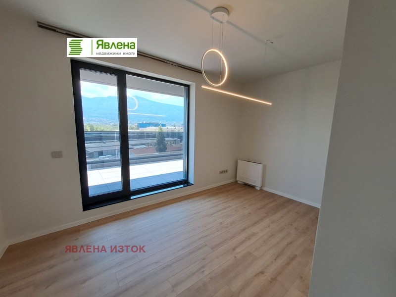 Satılık  3+ yatak odası Sofia , Hladilnika , 420 metrekare | 36184317 - görüntü [12]