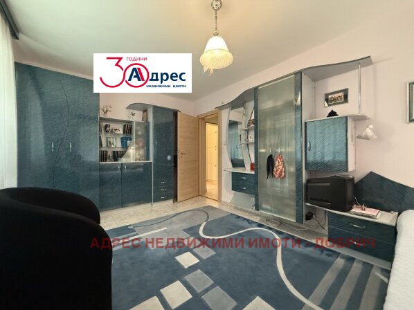 Продава КЪЩА, гр. Добрич, Център, снимка 4 - Къщи - 52151237