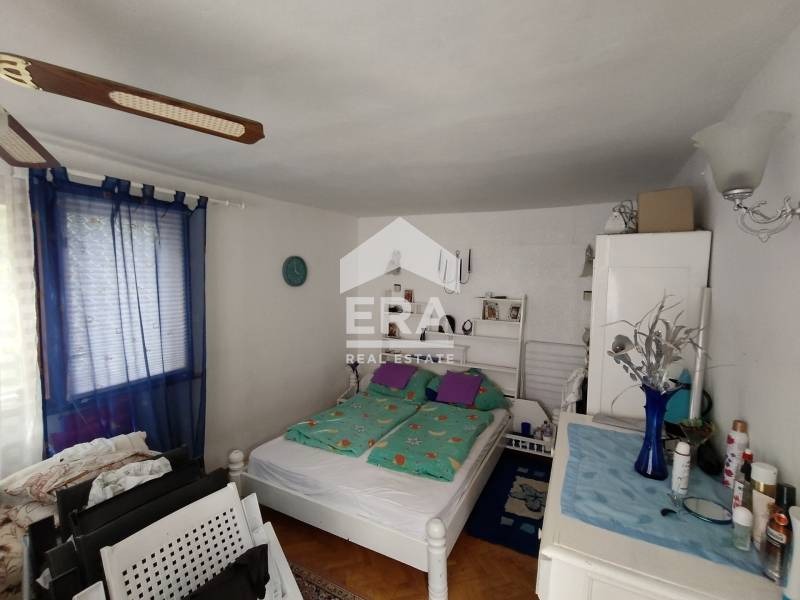 Продава КЪЩА, с. Владо Тричков, област София област, снимка 5 - Къщи - 53914368