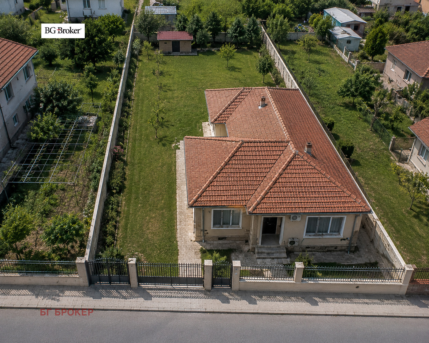 Продава КЪЩА, гр. Ахелой, област Бургас