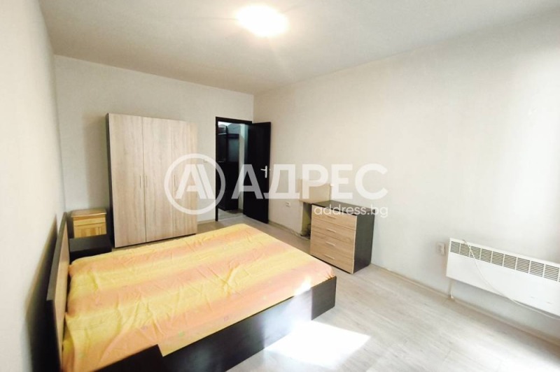 Продава 2-СТАЕН, гр. София, Лагера, снимка 2 - Апартаменти - 52375353