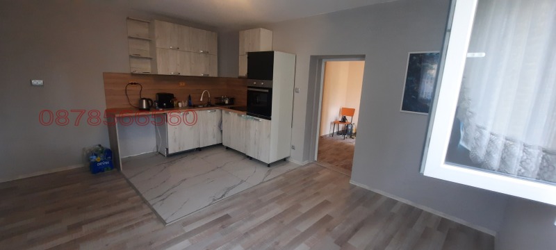 Продава  Къща област Кюстендил , с. Шишковци , 60 кв.м | 46481923 - изображение [9]