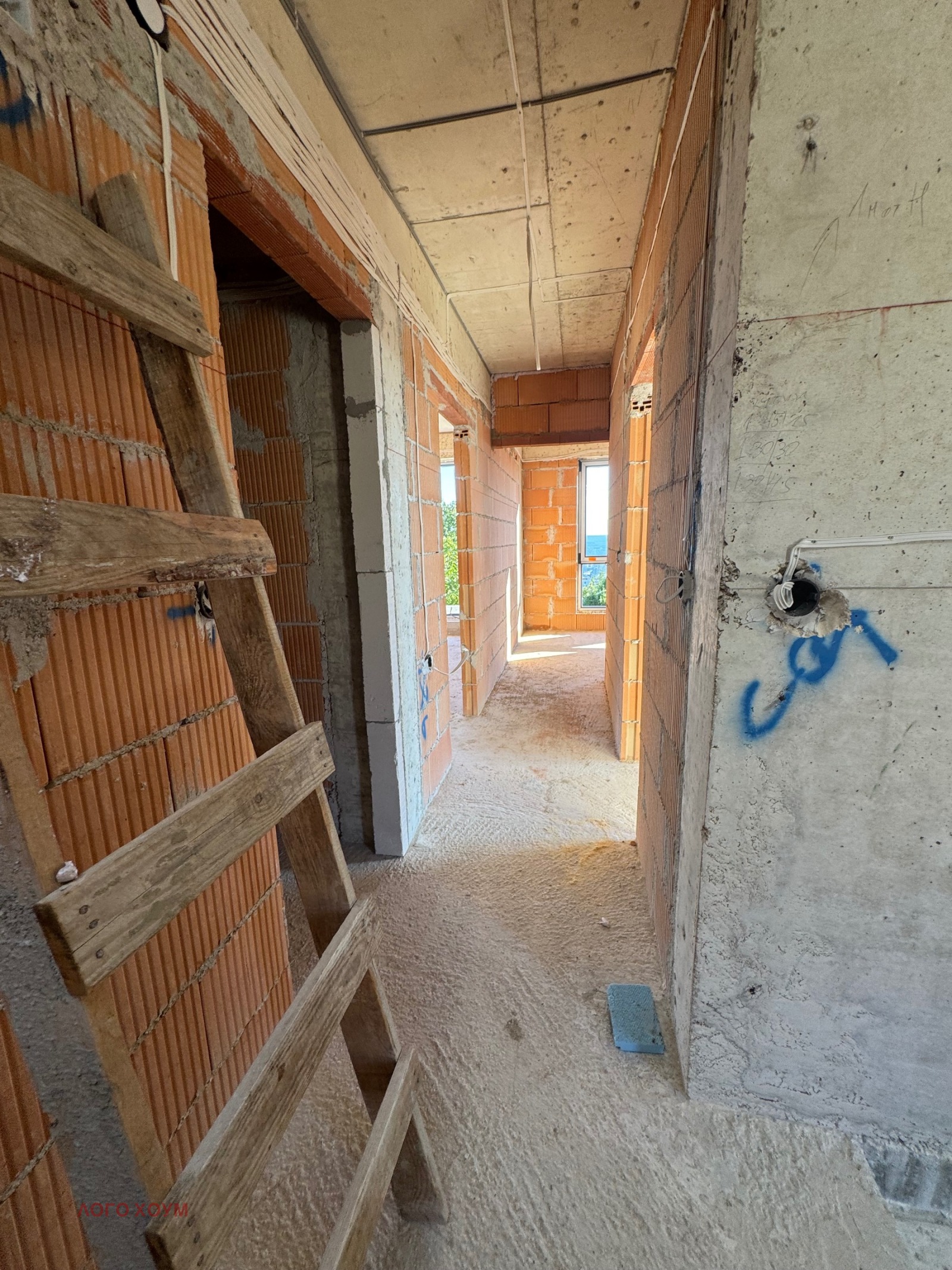 Продава 3-СТАЕН, гр. Варна, Кайсиева градина
