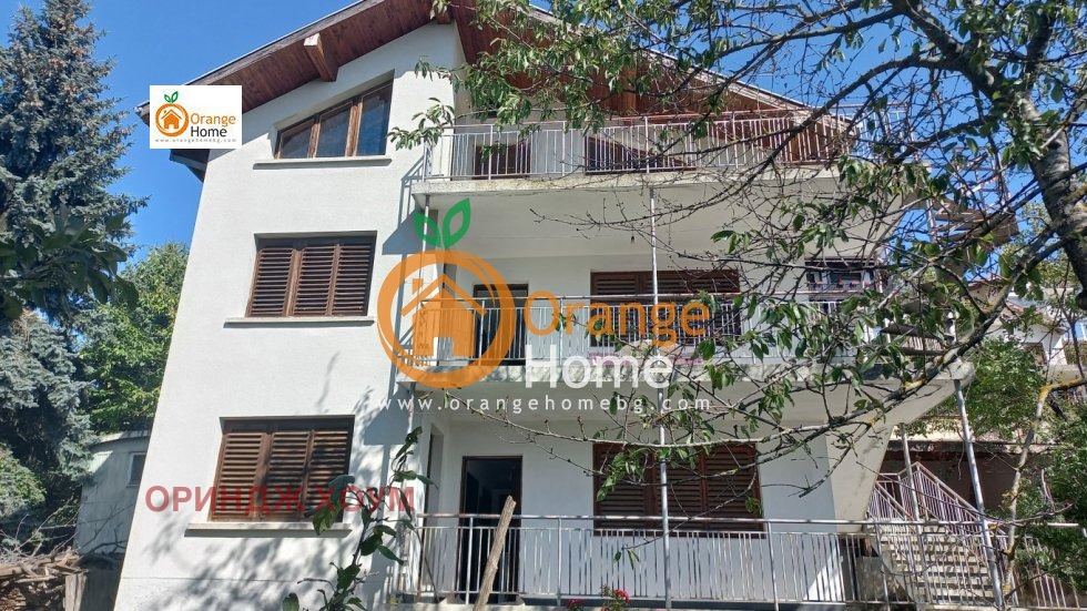 Продава КЪЩА, гр. Балчик, област Добрич, снимка 2 - Къщи - 50669291