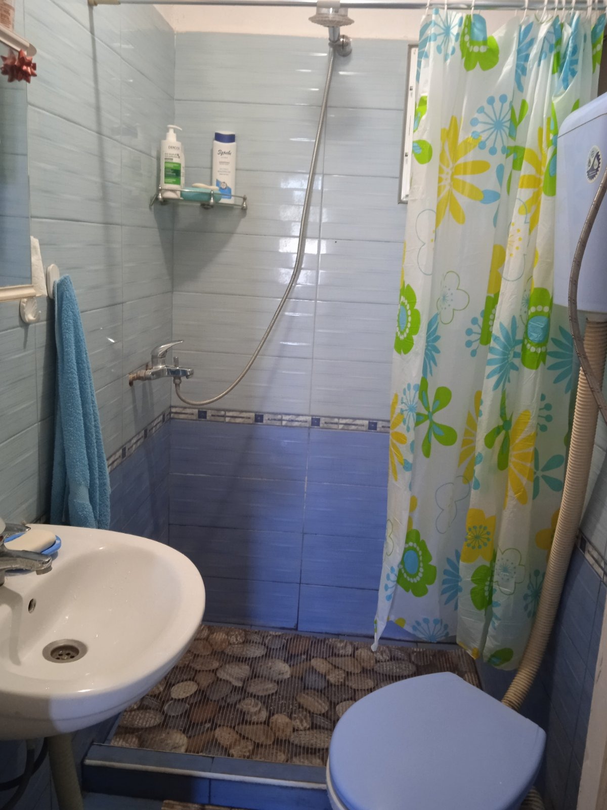 Продава КЪЩА, гр. Варна, м-т Добрева чешма, снимка 13 - Къщи - 55143101