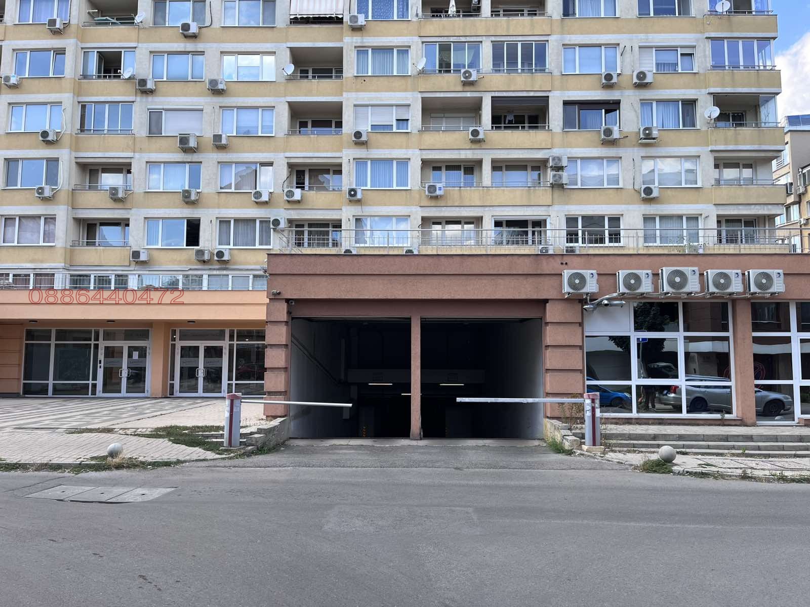 Продава ГАРАЖ, ПАРКОМЯСТО, гр. София, Гоце Делчев, снимка 4 - Гаражи и паркоместа - 55944973