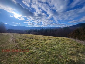 Trama Apriltsi, región Lovech 2