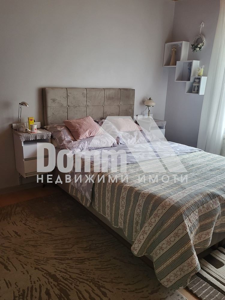 Продава КЪЩА, с. Горен чифлик, област Варна, снимка 16 - Къщи - 52362711