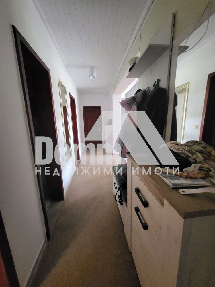 Продава КЪЩА, с. Горен чифлик, област Варна, снимка 12 - Къщи - 52362711