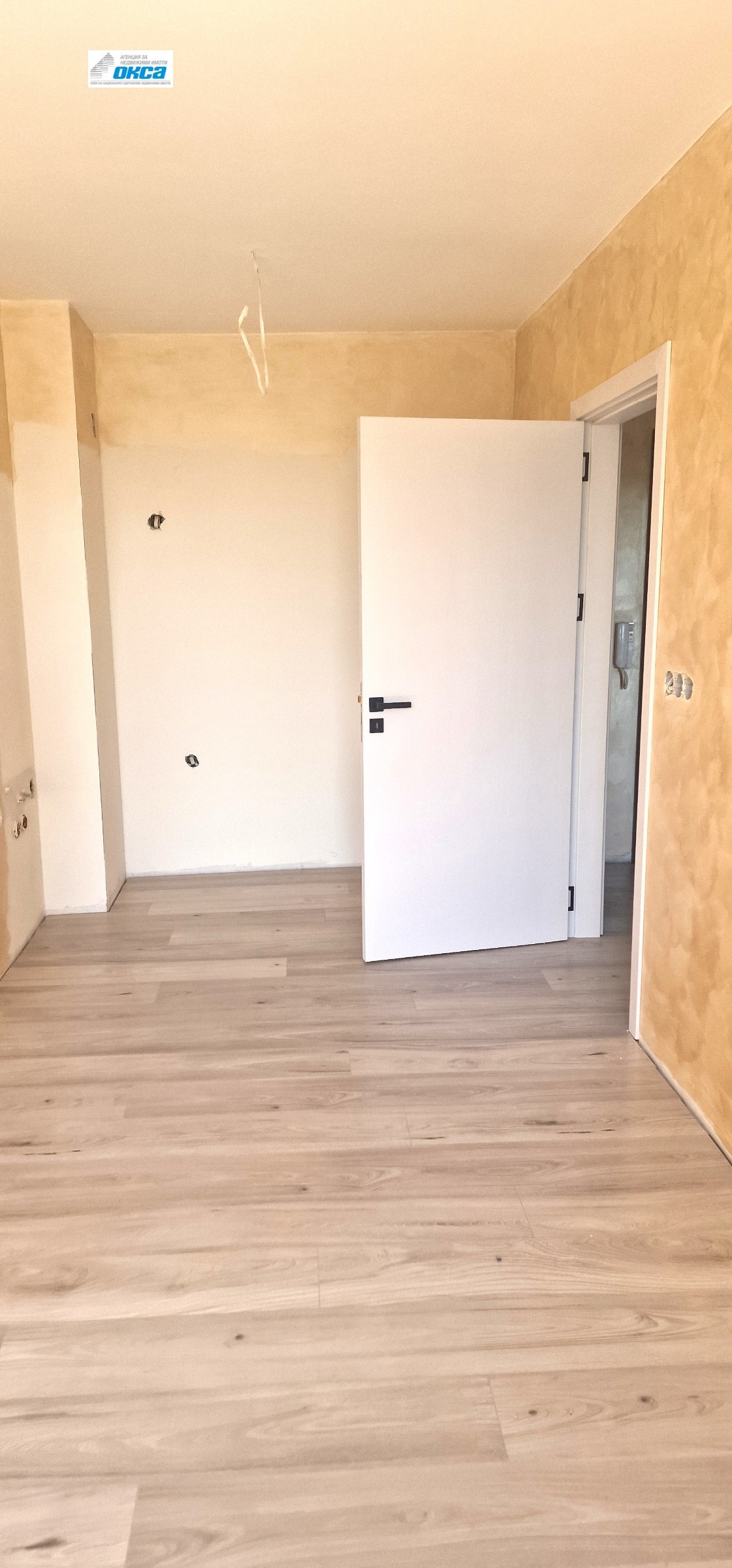 Продава 2-СТАЕН, гр. Плевен, Идеален център, снимка 2 - Апартаменти - 52205755