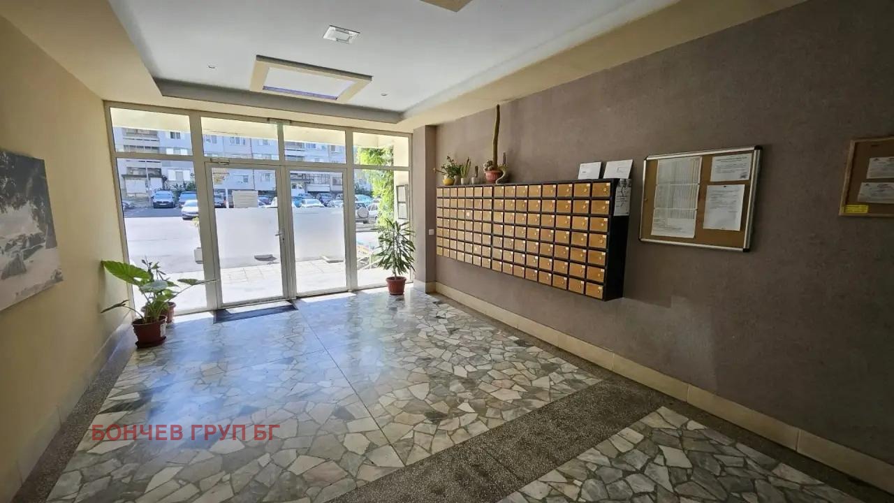 Продава 2-СТАЕН, гр. Бургас, Изгрев, снимка 10 - Апартаменти - 54357506