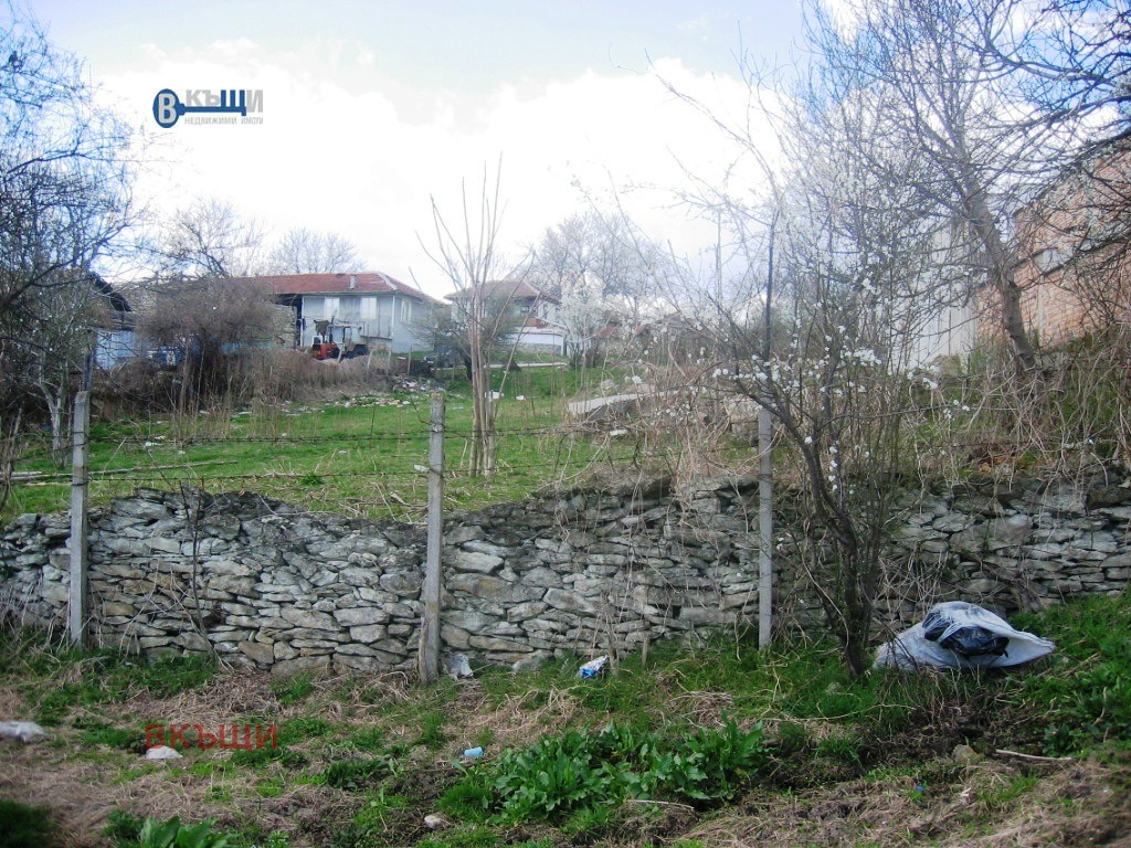 Продава ПАРЦЕЛ, с. Леденик, област Велико Търново, снимка 2 - Парцели - 39983490