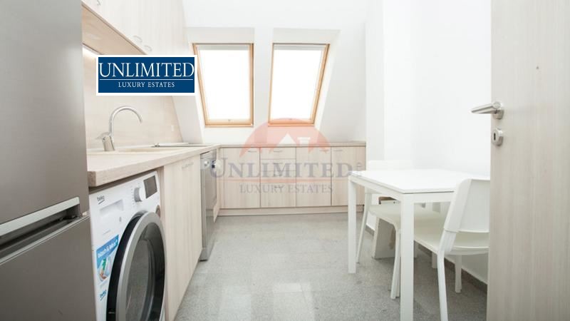 Продава 4-СТАЕН, гр. София, Изток, снимка 3 - Апартаменти - 54332424