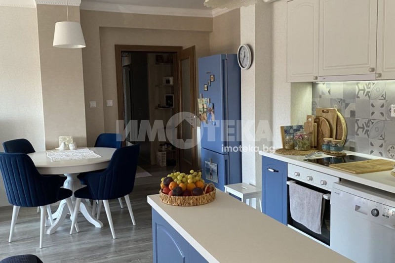 Продава  Многостаен град Пловдив , Остромила , 136 кв.м | 51172098 - изображение [3]
