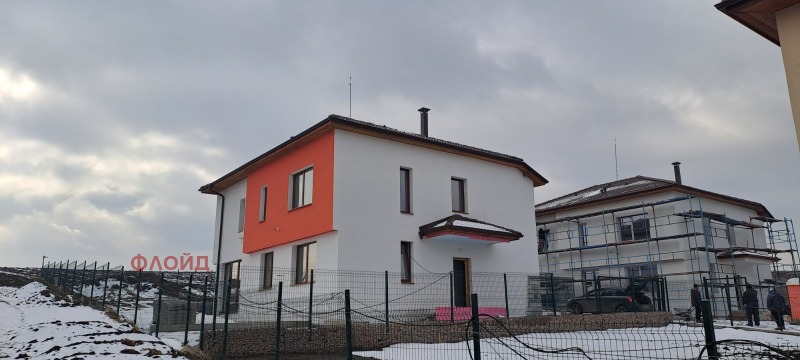 Продава КЪЩА, с. Хераково, област София област, снимка 3 - Къщи - 49273166