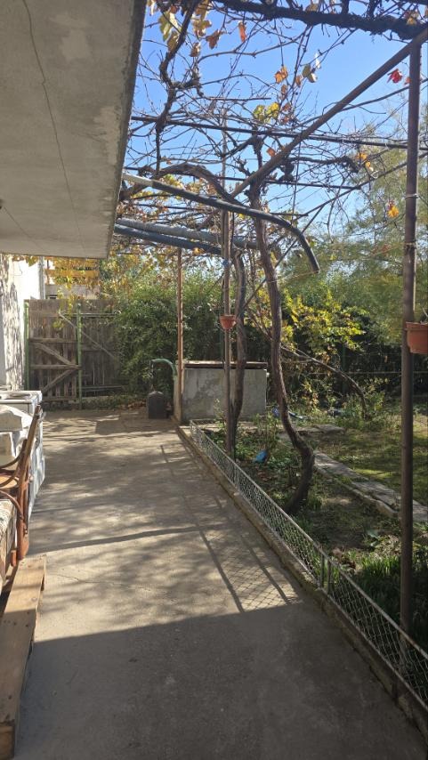 Продава КЪЩА, с. Скутаре, област Пловдив, снимка 11 - Къщи - 52155365