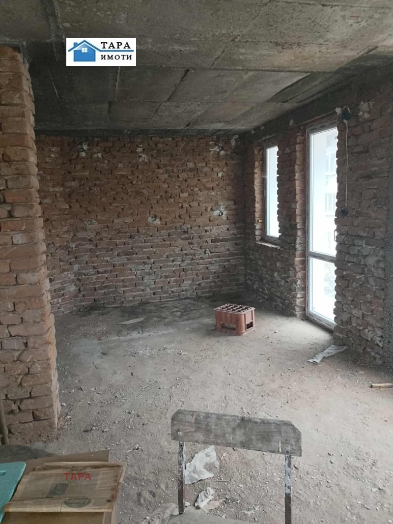 Продава КЪЩА, гр. Монтана, Идеален център, снимка 13 - Къщи - 52389578