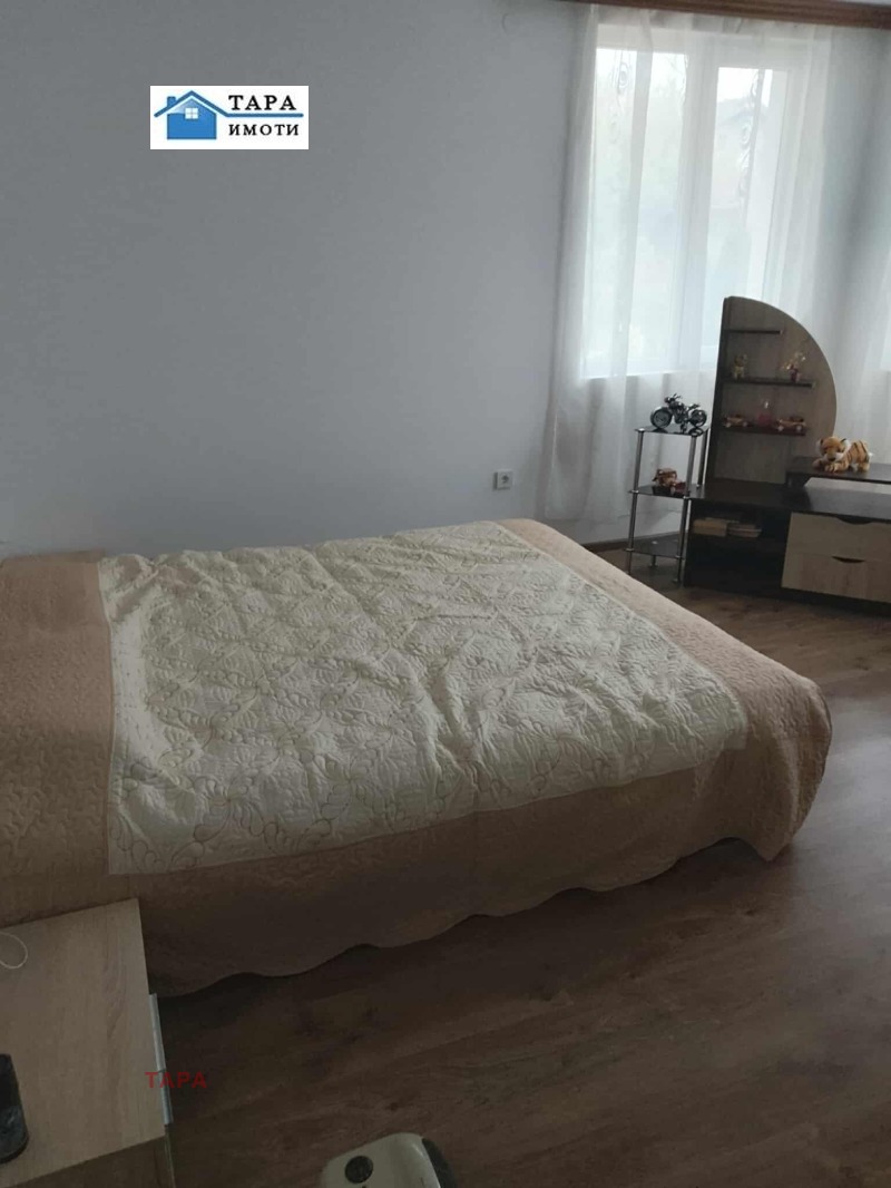 Продава КЪЩА, гр. Монтана, Идеален център, снимка 9 - Къщи - 52389578