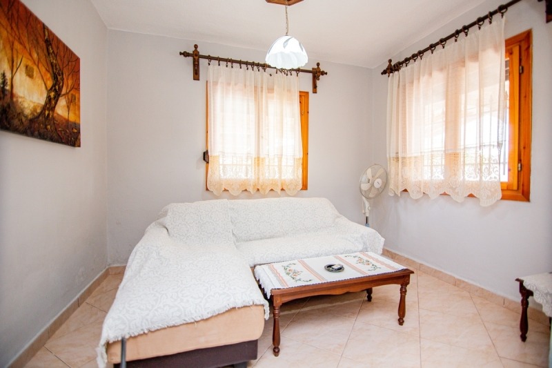 Продава КЪЩА, гр. Бургас, Център, снимка 11 - Къщи - 54467621