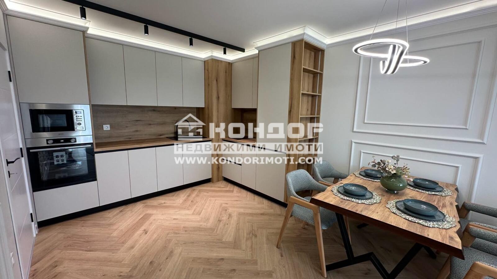 Продава 3-СТАЕН, гр. Пловдив, Център, снимка 2 - Апартаменти - 56113093