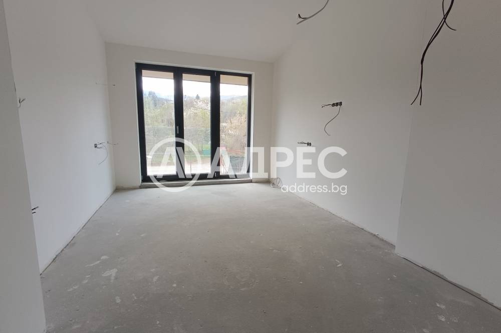 Продава КЪЩА, гр. София, м-т Камбаните, снимка 4 - Къщи - 54340330