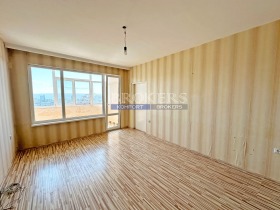 Продажба на тристайни апартаменти в град Варна - изображение 4 