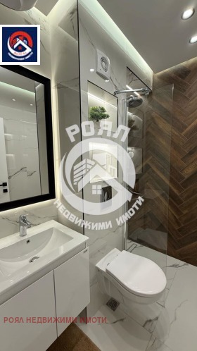 1 quarto Hristo Smirnenski, Plovdiv 10