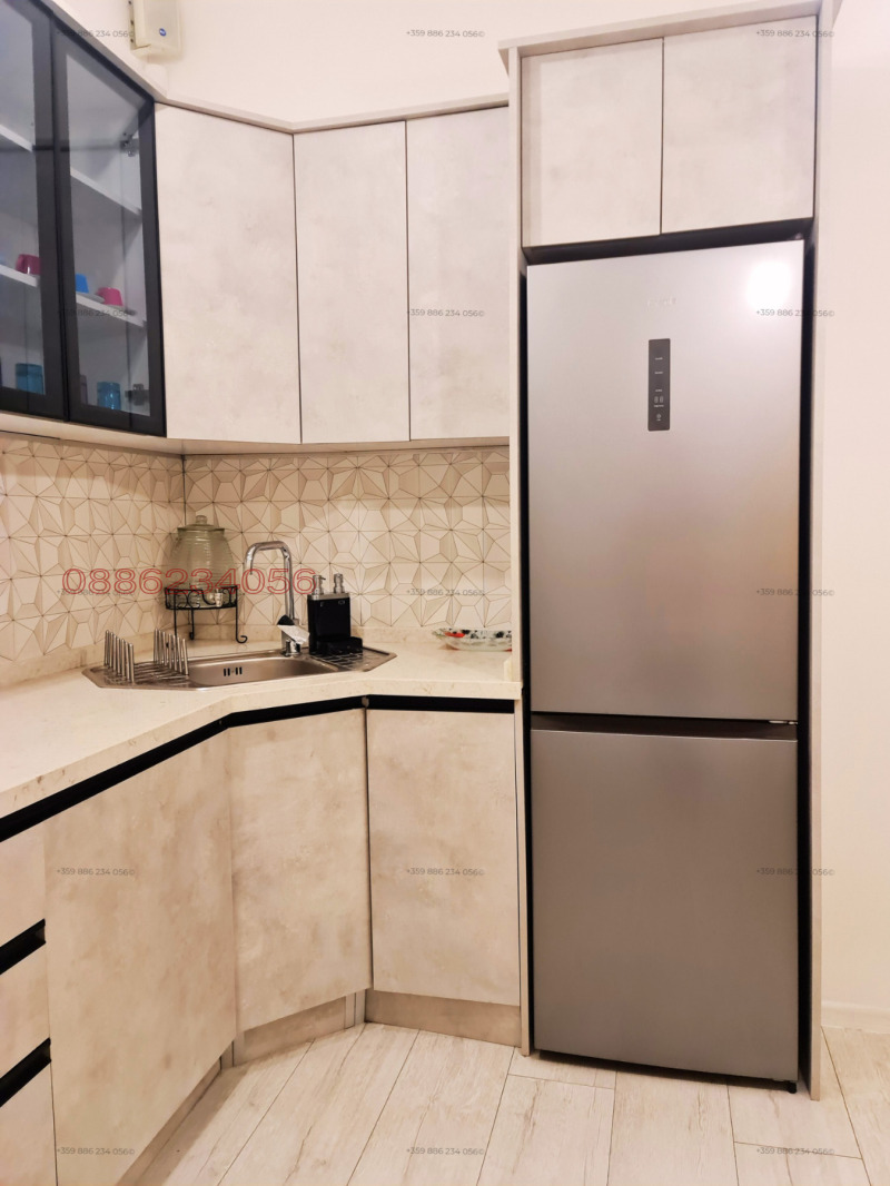 Продава 3-СТАЕН, гр. Бургас, Център, снимка 7 - Апартаменти - 52779177