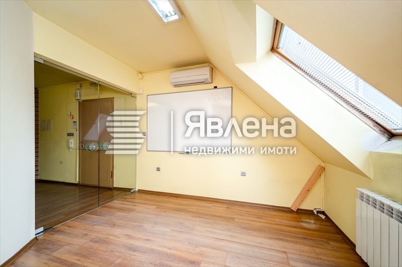 En venta  Oficina Sofia , Borovo , 140 metros cuadrados | 26701652 - imagen [4]