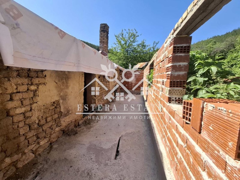 Продава  Къща област Шумен , с. Лозево , 120 кв.м | 88704781 - изображение [5]