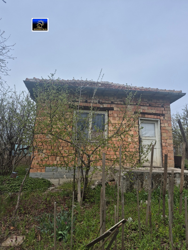 À venda  Trama Dobritch , m-t Gazibaba , 500 m² | 91945233