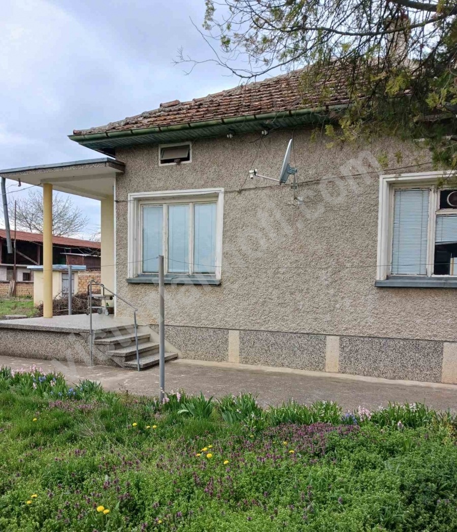 Продава КЪЩА, гр. Бяла черква, област Велико Търново, снимка 2 - Къщи - 54408715