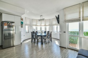 Продава 3-стаен град Варна м-т Долна Трака - [1] 