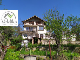 Hus Elin Pelin, region Sofia 1