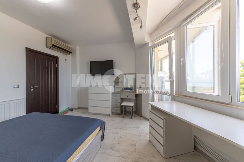 In vendita  2 camere da letto Varna , m-t Dolna Traka , 104 mq | 42587921 - Immagine [9]