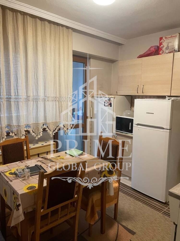 Продава 3-СТАЕН, гр. Бургас, Зорница, снимка 2 - Апартаменти - 55828592