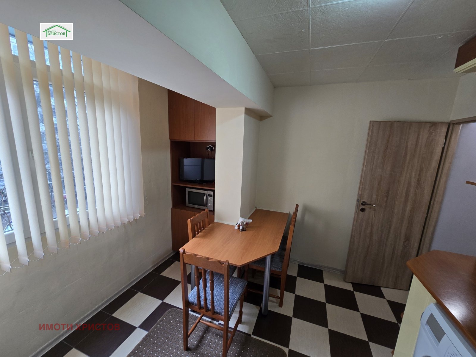 Продава 1-СТАЕН, гр. Шумен, Тракия, снимка 6 - Апартаменти - 54070070