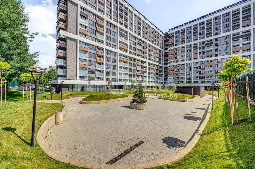 Продава 2-СТАЕН, гр. София, Сердика