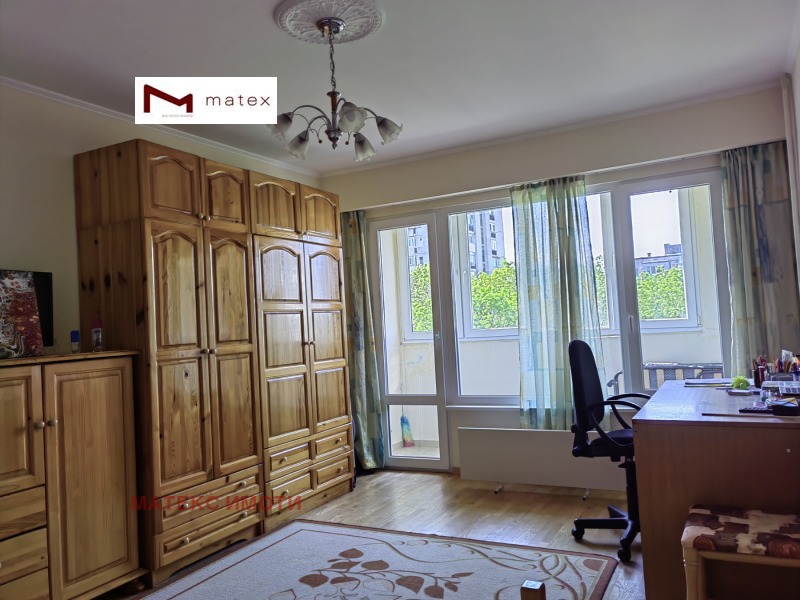 À vendre  2 chambres Varna , Mladost 1 , 74 m² | 90902846 - image [2]