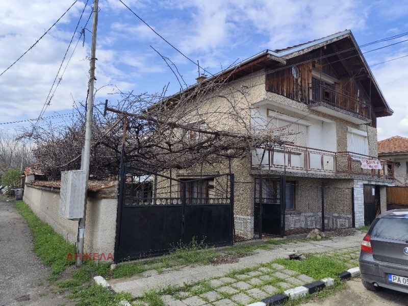 Продава  Къща, област Пазарджик, с. Калугерово • 99 000 EUR • ID 51308474 — holmes.bg - [1] 