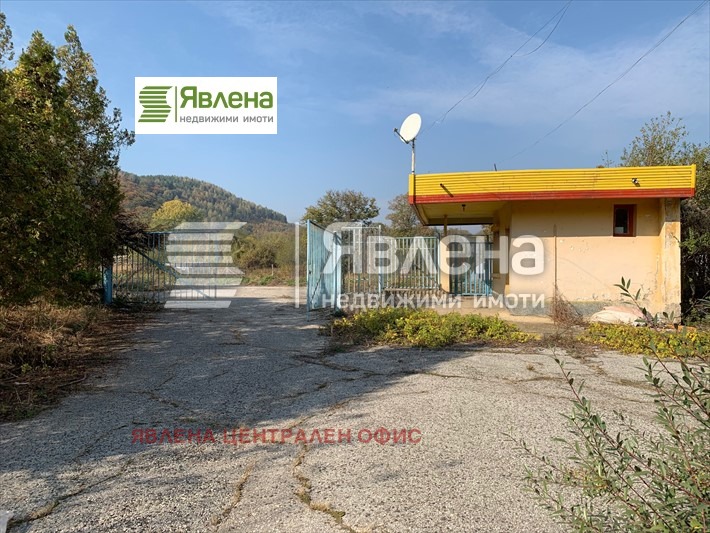 Til salg  Industribygning region Sofia , Vrachesh , 3230 kvm | 97665104