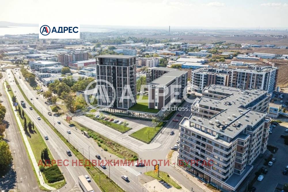 Продава МНОГОСТАЕН, гр. Бургас, Славейков, снимка 2 - Апартаменти - 54217631