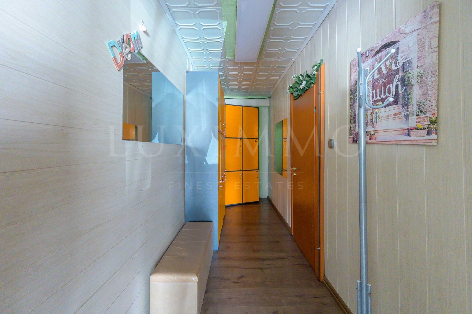Продава ОФИС, гр. София, Лагера, снимка 13 - Офиси - 55727927