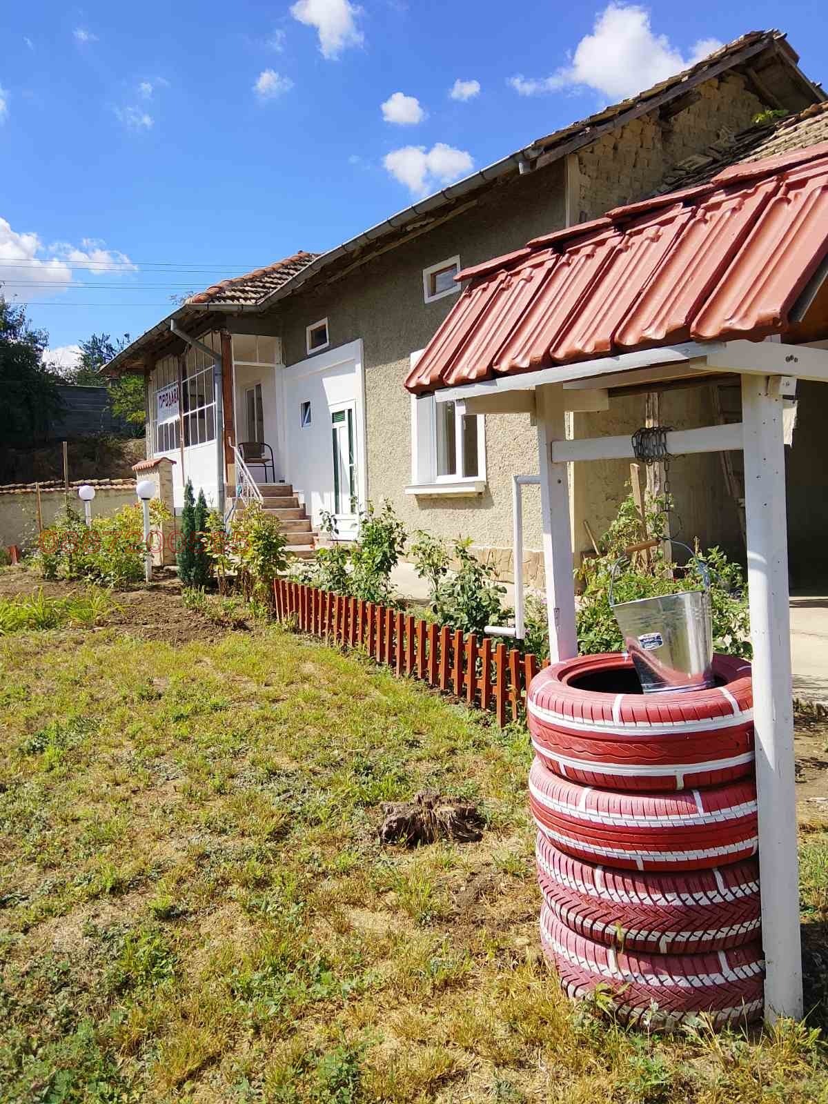 Продава КЪЩА, с. Ивански, област Шумен, снимка 3 - Къщи - 56090617