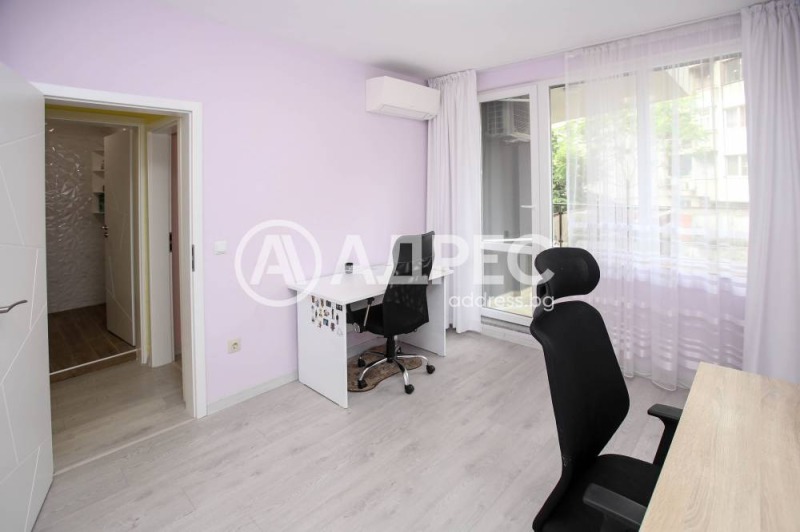 In vendita  2 camere da letto Sofia , Zona B-18 , 108 mq | 66269971 - Immagine [16]