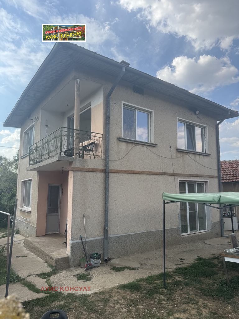 Продава  Къща, област Монтана, с. Долно Белотинци • 61 000 € • ID 42692171 — holmes.bg - [1] 