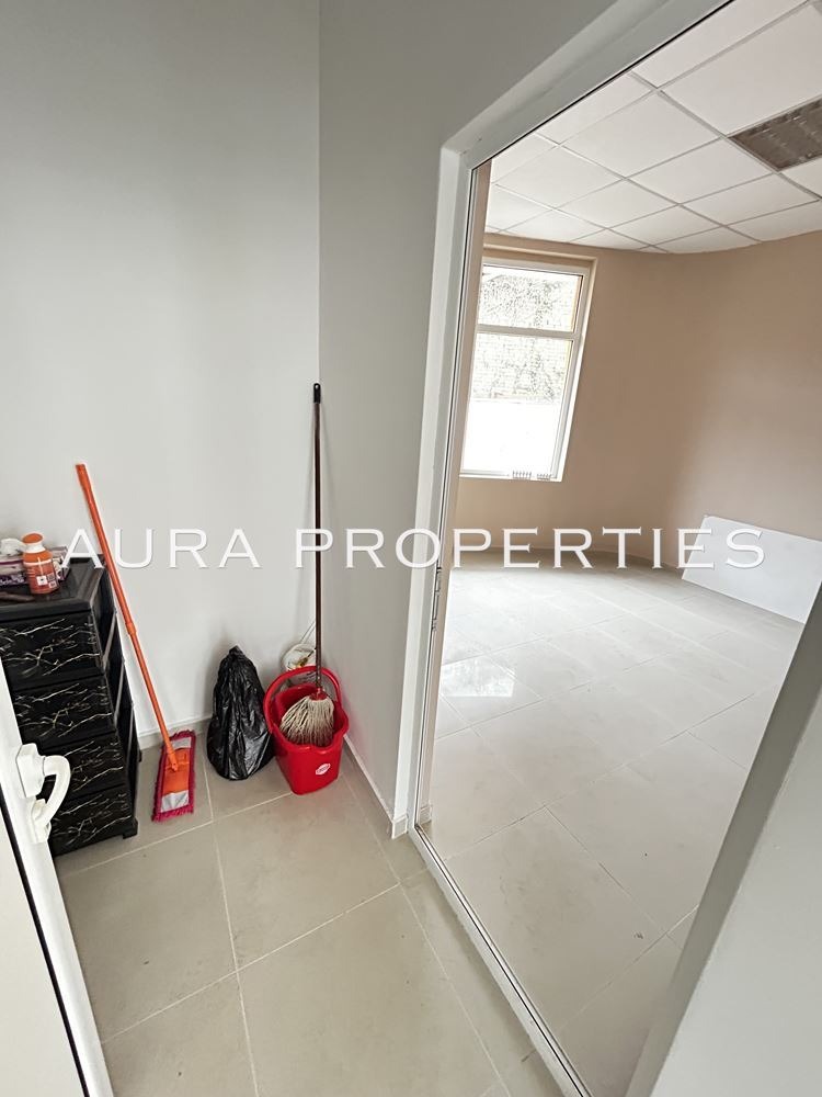 Продава МАГАЗИН, гр. Разград, Бели Лом, снимка 4 - Магазини - 52602955